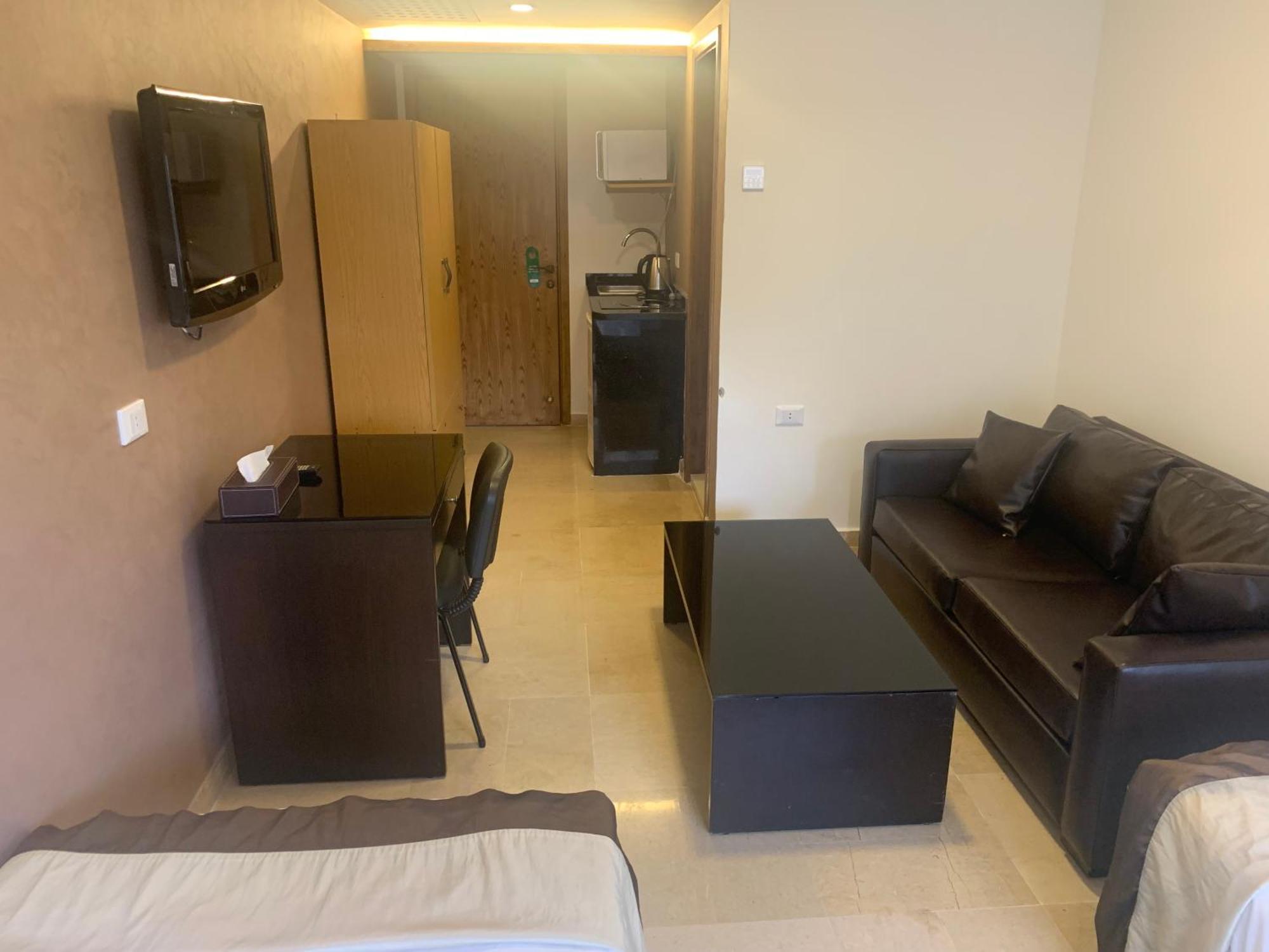 Bliss 3000 Furnished Studios Bejrut Zewnętrze zdjęcie