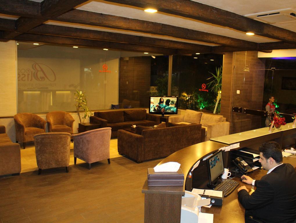 Bliss 3000 Furnished Studios Bejrut Zewnętrze zdjęcie