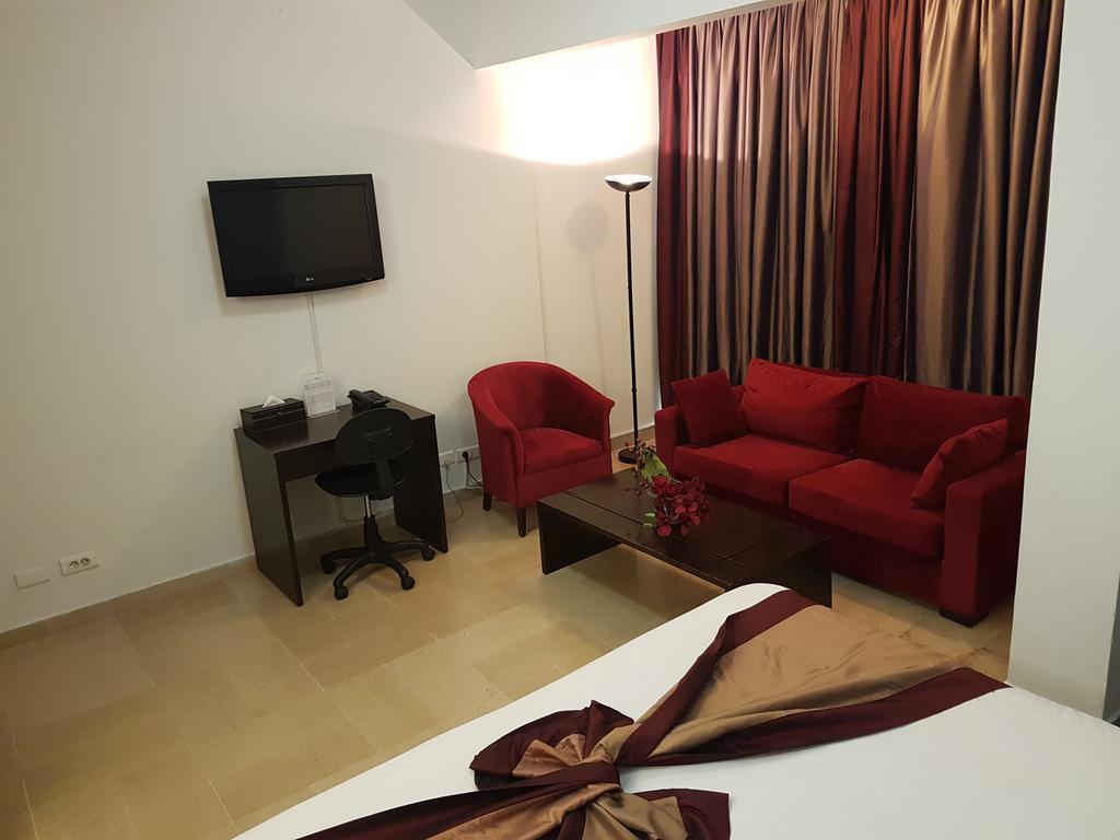 Bliss 3000 Furnished Studios Bejrut Zewnętrze zdjęcie